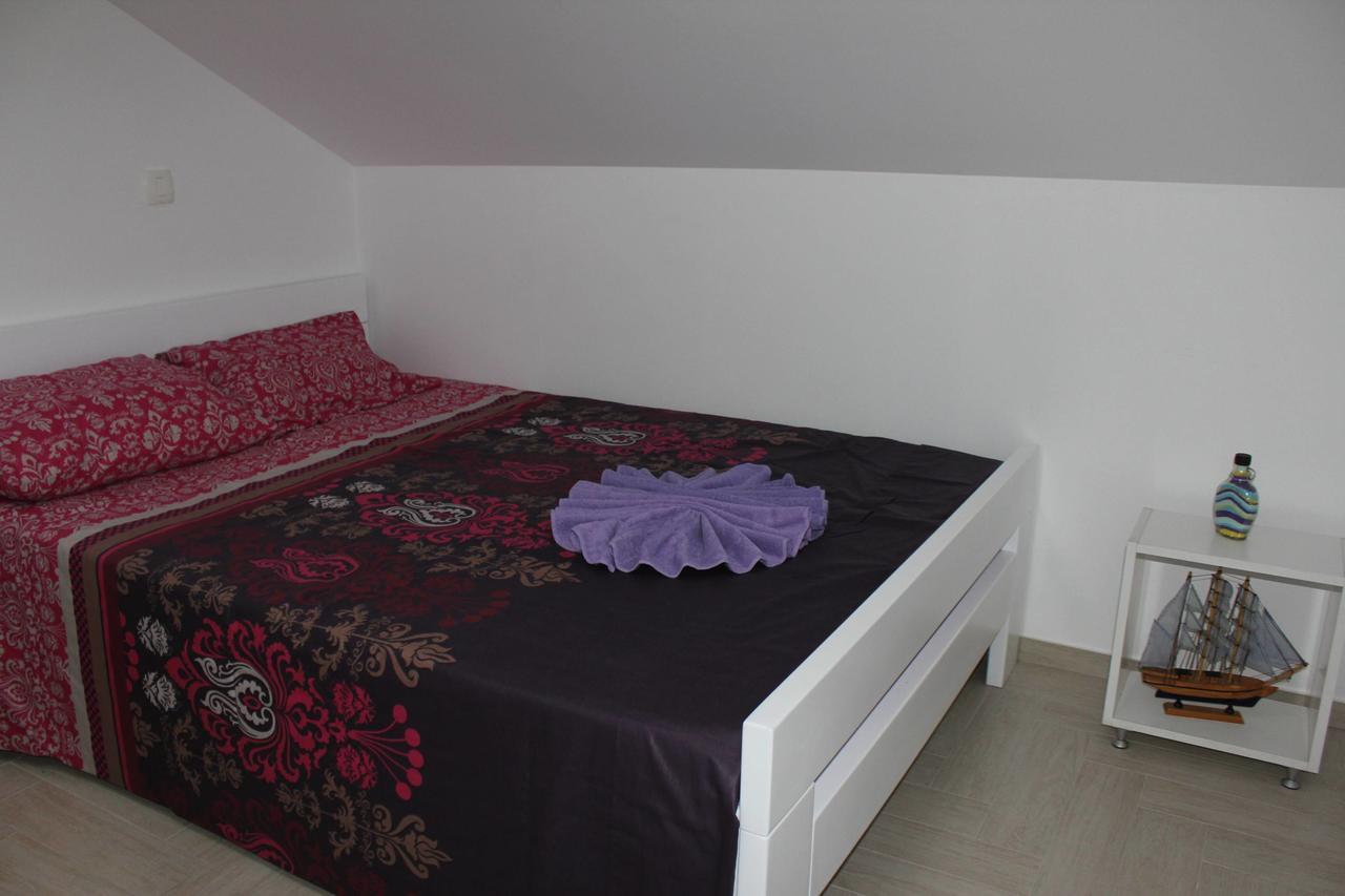 Apartments 4 Sailors Каменари Экстерьер фото